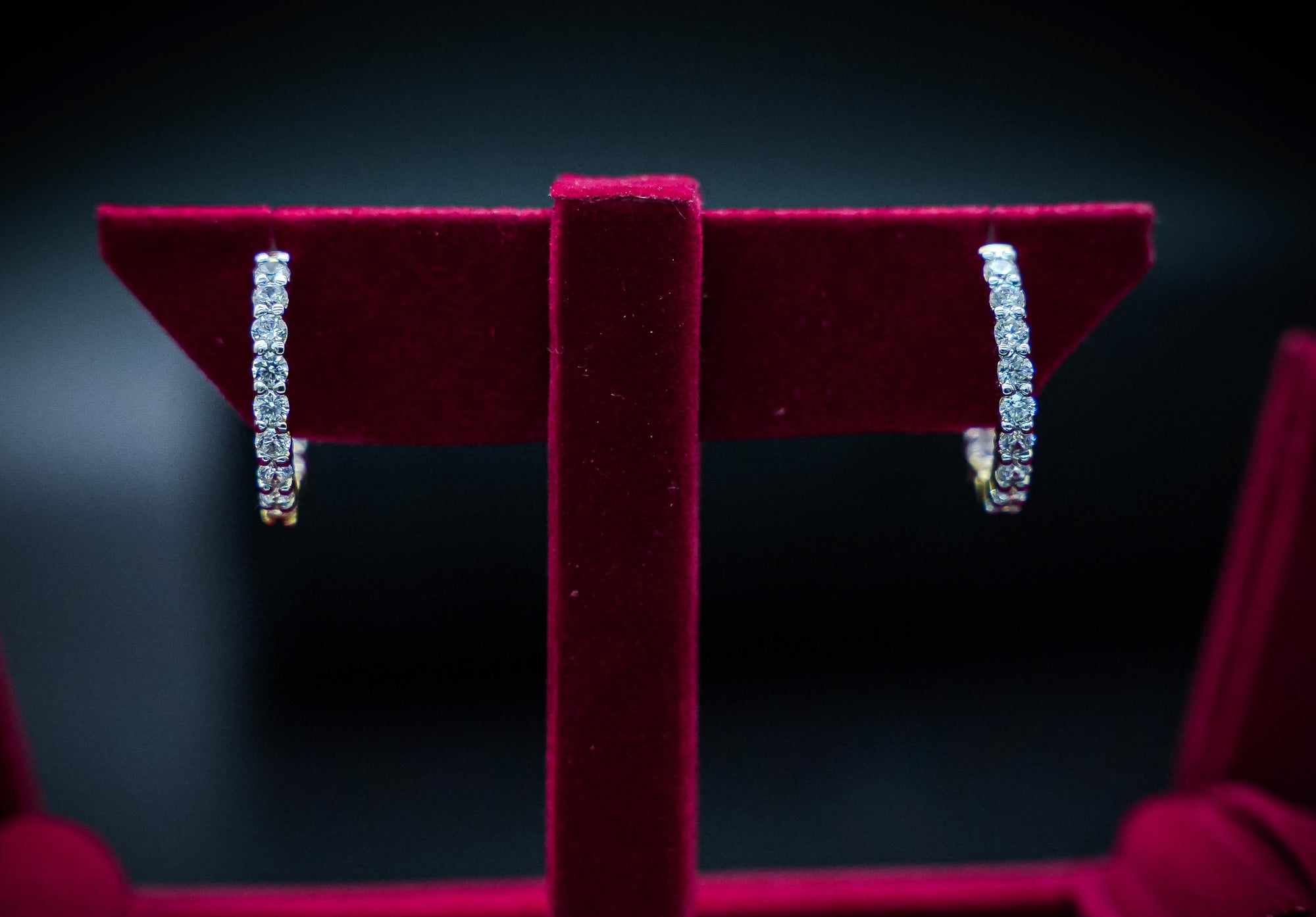 Silver Swarovski Round Baali