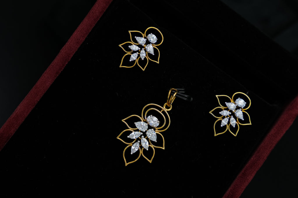 Silver Swarovski Pendant Set