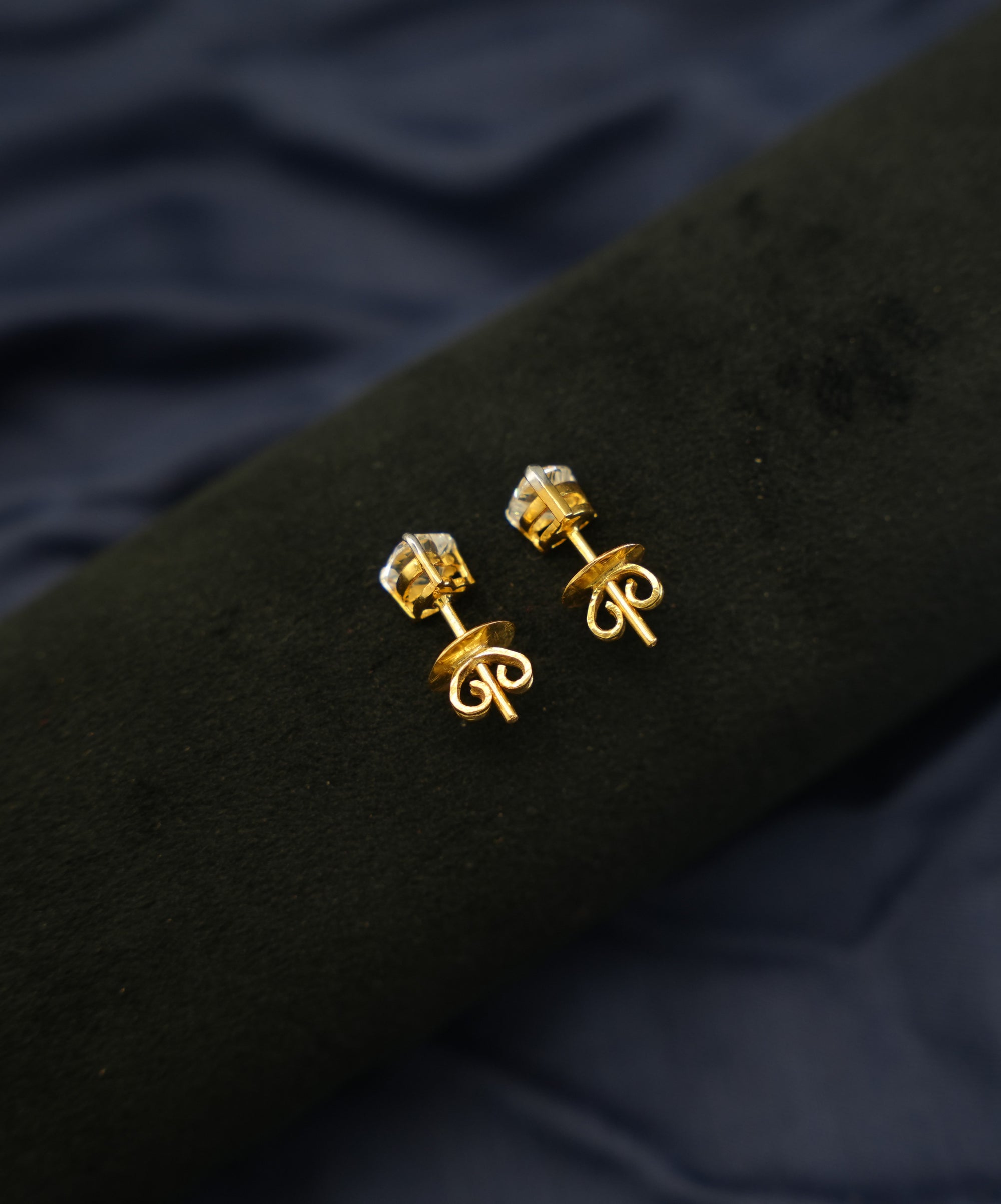 Silver Swarovski 0.5ct Heart Shaped Studs